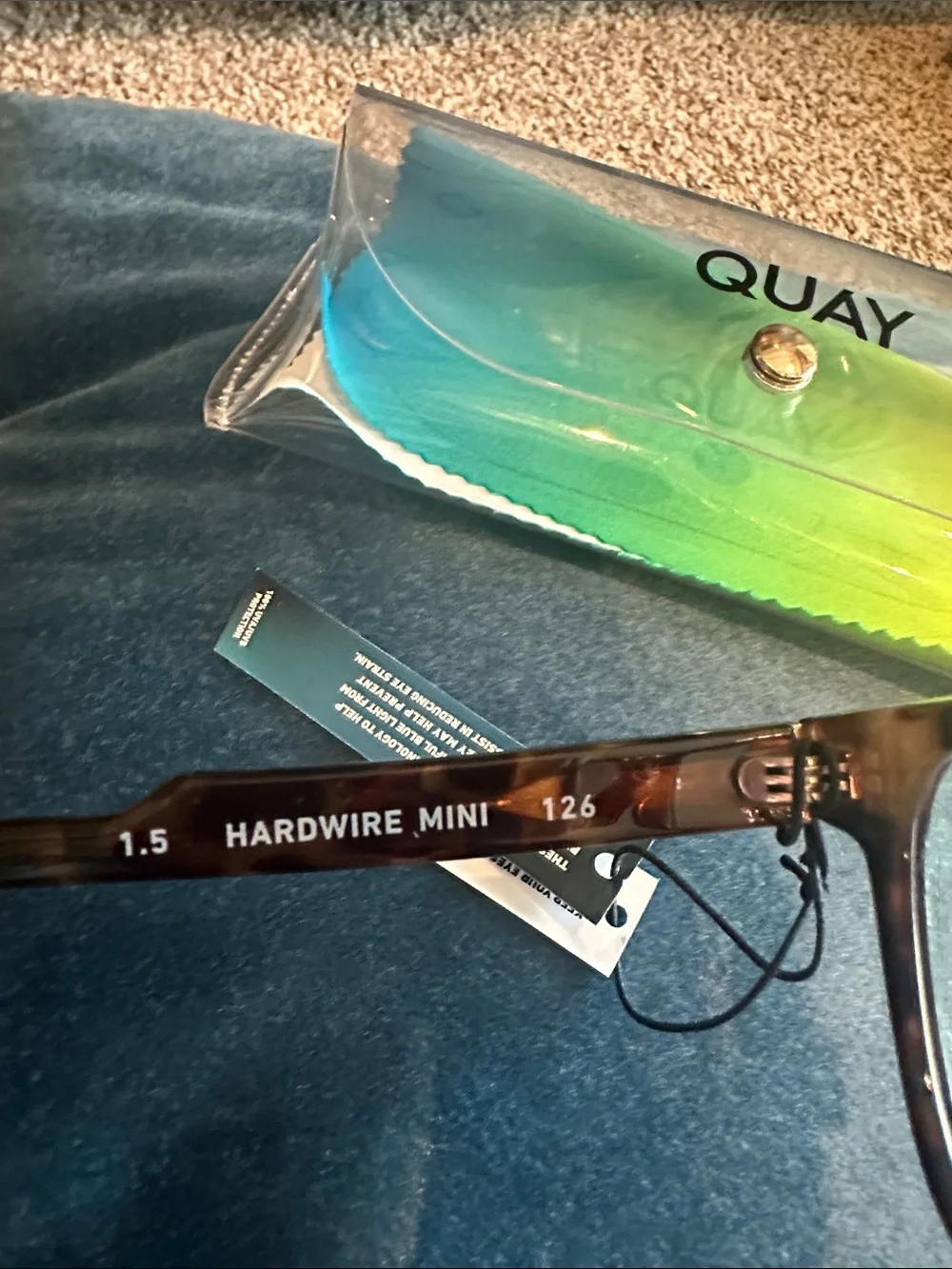 Quay  Readers - Tortise Brown Frame with Blue Tint Lenses